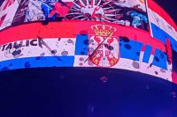 Srpska zastava na proslavi 40. rođendana "Metalike"