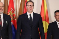 Mediji: Albanski ekstremisti pokušavaju da zaustave Vučića na putu od aerodroma