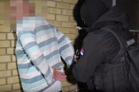 Srbija: Zbog šverca migranata uhapšeno 16 osoba, među njima i policajac