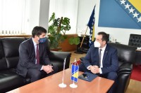 Licemjerje predstavnika međunarodne zajednice: Sa Cikotićem razgovaraju o onome za šta je optužen