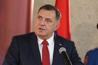 Dodik: Komšić još nije mentalno izašao iz rata i tzv. Armije BiH