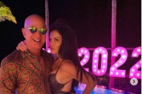 Džef Bezos dočekao Novu godinu s djevojkom Lauren i njenim bivšim vjerenikom
