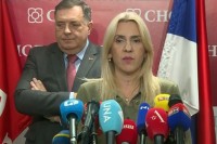 Cvijanović: Cilj sankcija da se pomogne opoziciji
