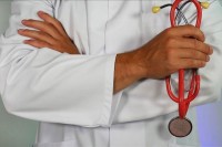 Doktor stavljao svoje inicijale ljudima na organe poslije operacije