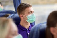 Muškarci sa maskom na licu djeluju privlačnije, otkriva studija