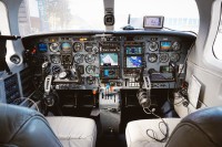 Pilot prekinuo let jer mu se završila smjena!