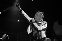 Sahranjen Aki Rahimovski: Ćerka Dina u suzama