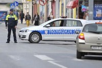 Teško povrijedio pješaka vozeći teretnim vozilom u rikverc