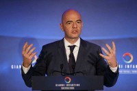Infantino demantuje da je u Kataru nastradalo 6.500 radnika
