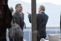 Ajhorst: Pregovori u Neumu idu korak po korak