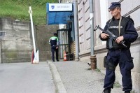 Lažna dojava da je bomba unijeta u zgradu policije, a potom i suda u Zvorniku