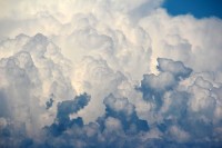 Сутра претежно облачно, пријеподне могућ слаб снијег