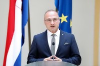 Grlić Radman: Bošnjaci da pokažu razumijevanje za Hrvate ako žele zajednički život