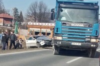 Pet osoba povrijeđeno u teškoj saobraćajnoj nesreći kod Srebrenika