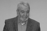 Preminuo novinar Danilo Šotra