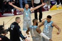 Ol-Star: Pobjeda Lebronovog tima, Jokić 10 poena, Kari MVP