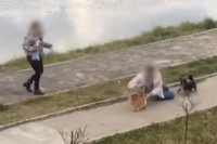 Hit video iz Trebinja - Pas, mačka i vlasnici
