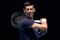 Novak protiv Hačanova u drugom kolu Dubaija