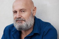 Roman “Pakao” Erlenda Lua objavljen na srpskom jeziku: Humor i apsurd u srcu tame