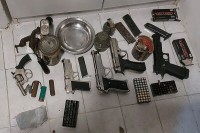 Hapšenje dilera u Sarajevu: Pronađena veća količina oružja, municije i droge