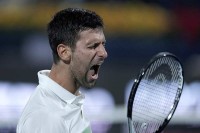 Đoković pobedio Hačanova za četvrtfinale Dubaija