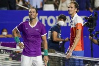 Medvedev porazom započeo mandat kao broj jedan, Nadal bolji u Akapulku