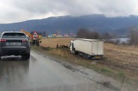 Pet života ugašeno na drumu u dva dana