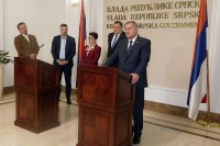 Višković: Srpska ima dovoljno namirnica, Vlada radi svoj posao