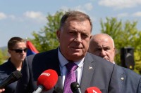 Dodik: Srbi pristaju samo na dejtonsku BiH