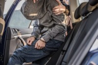 Uhapšen srpski državljanin u Mađarskoj, prevozio 15 ilegalnih migranata