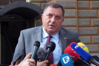 Dodik: Prisustvujem klasičnom rušenju Ustava i privatizaciji Predsjedništva