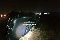 Saobraćajna nesreća u Bijeljini, automobil završio na njivi pored puta