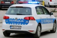 Prnjavor: Vozio "fijat" bez položenog vozačkog ispita sa dugom za kazne od 9.600 km