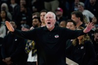 Bogdanović dvocifren, Greg Popovič ispisao istoriju NBA lige