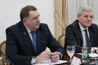Dodik: Džaferović pokušava politiku SDA da zamaskira Dodikom i Rusijom