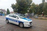Kod vozača iz Sokoca pronađeno 37 mobilnih telefona i satovi bez dokumentacije
