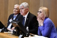 Čović: Konačna odluka o ukidanju akciza na gorivo čim se ispune uslovi