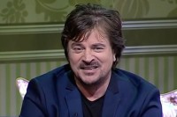 Alen Islamović najavio novi album, progovorio i o odnosu sa Tifom