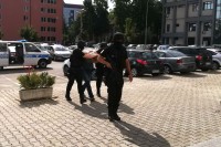 Suđenje za krađu torbice iz bašte hotela “Bosna”: Optuženi Pašagić tvrdi da se radilo o fingiranoj krađi