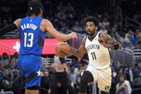 Nevakcinisani Irving može da igra u Njujorku