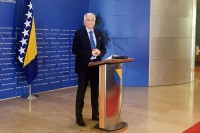 Špirić: Nedopustivo da se sistemski zakoni predlažu mimo ustava i zakona