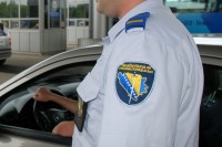 Brojna reagovanja na zabranu ulaska u BiH advokatu Goranu Petronijeviću