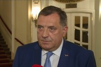Dodik glasa u Generalnom konzulatu u Banjaluci