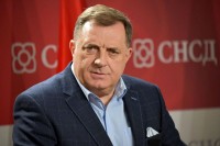 Dodik: Nema razloga za pojačano prisustvo međunarodnih trupa