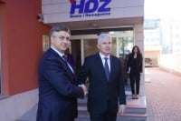 Plenković apelovao na zaustavljanje političke krize u BiH i na izmjene izbornog zakona