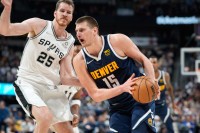 Jokić ubacio 41 poen, ali Denver izgubio od San Antonija
