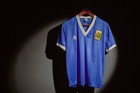 Na aukciji Maradonin dres iz meča protiv Engleske