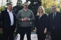Vučić sa Dodikom i rukovodstvom Srpske o ključnim pitanjima saradnje