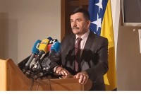 HDZ predložio rezoluciju o poštovanju Ustava BiH