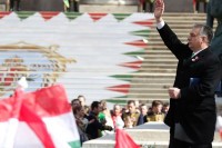 Okretanje udesno odgovor globalistima